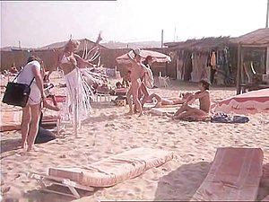 Dans la Chaleur de St Tropez (1981) with Marylin Jess