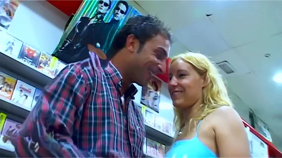 Anal sex at the video club with Sonia Manrique