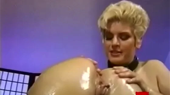 BRUCE SEVEN - Ass Loving Sluts Kaitlyn and Lois